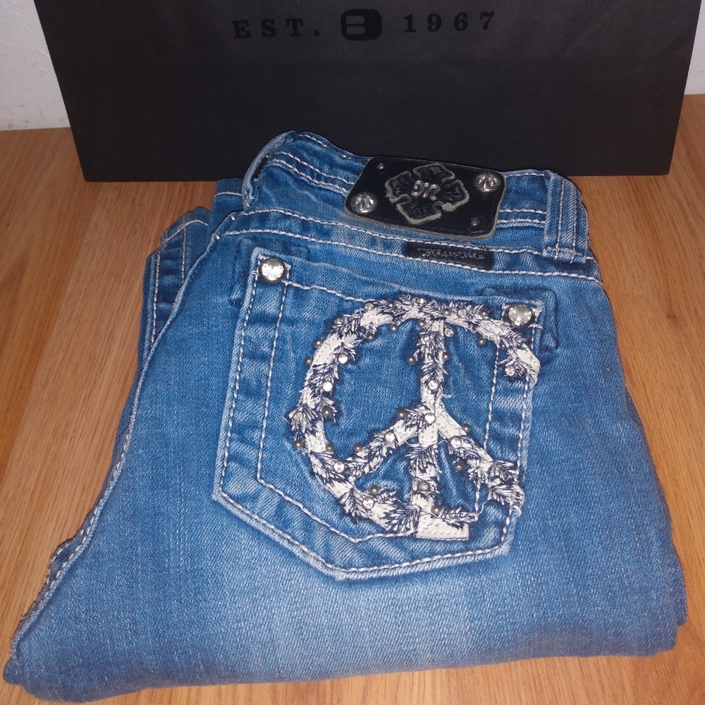 Miss Me Boot Cut Jeans Youth Size 14. Peace sign ✌️